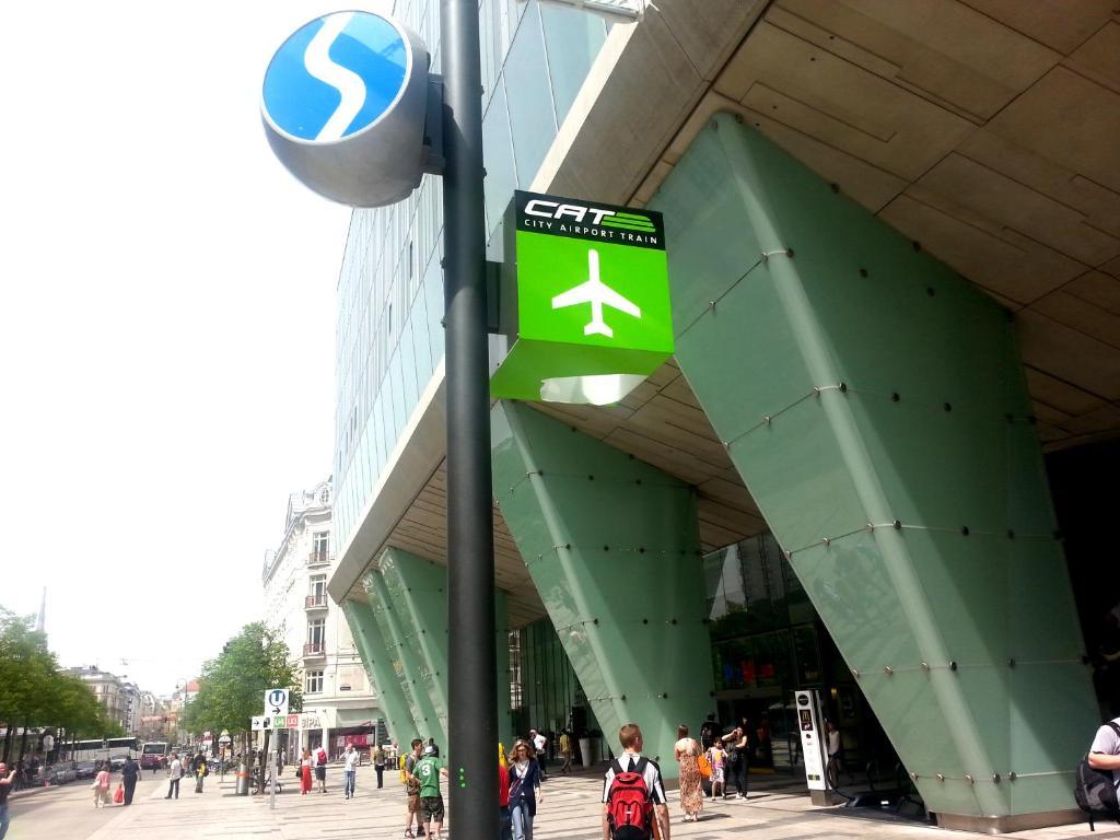 Kibi Rooms Self Check-In Wina Bagian luar foto